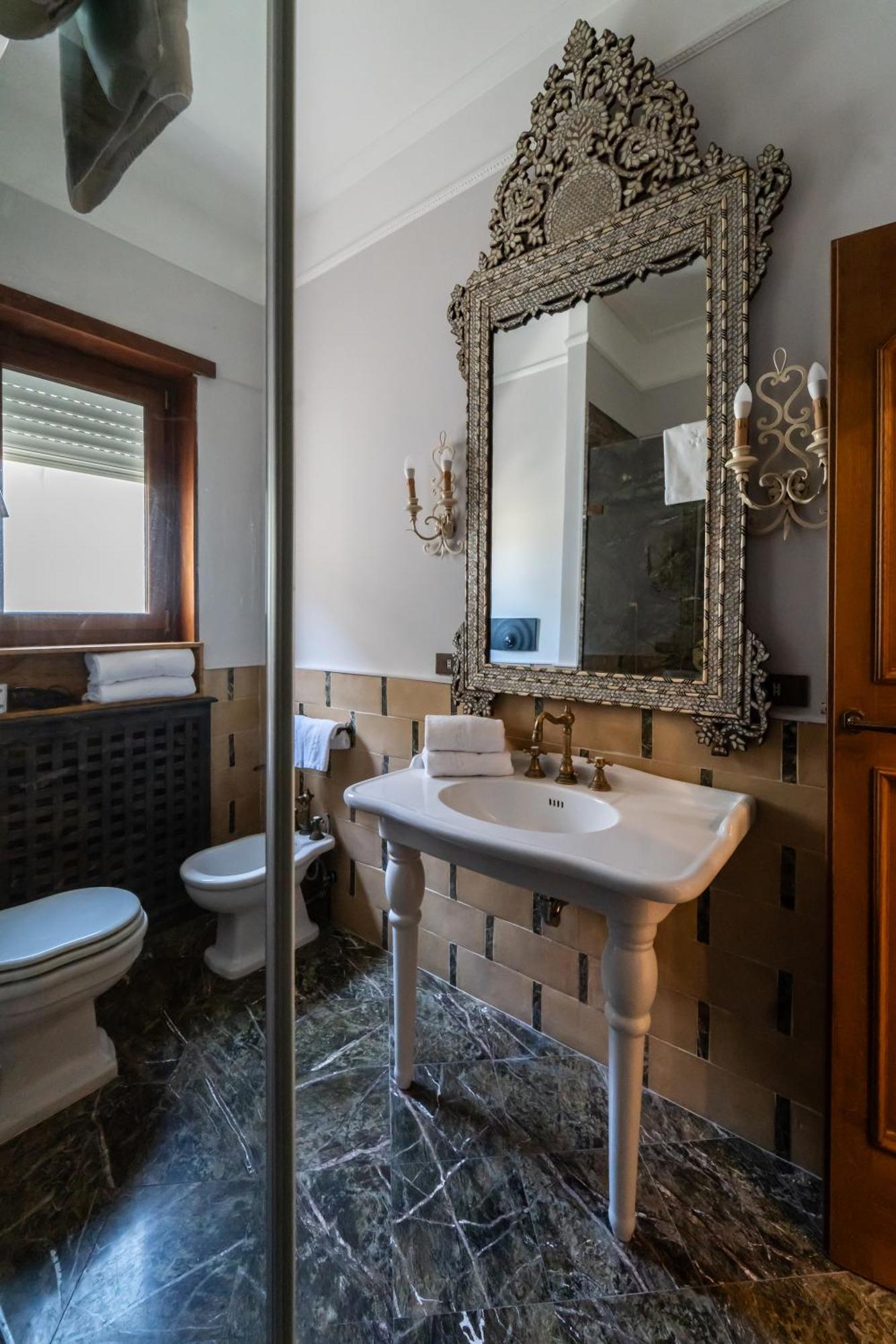 Butterfly Panoramic Apartment Napoli Dış mekan fotoğraf